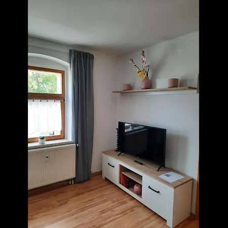 Neu! Geschmackvolle Lengenfeld (Saxony)